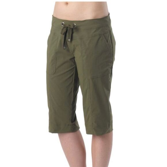 Prana Pants - Prana xs low rise Bliss knicker army green utility cargo Bermuda shorts capri